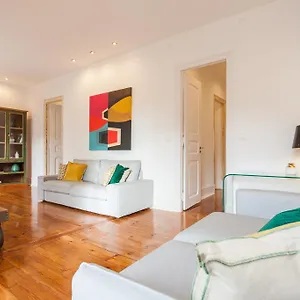 design-sta-marta-liberdade-apartment.hotels-lisbon-portugal.com/